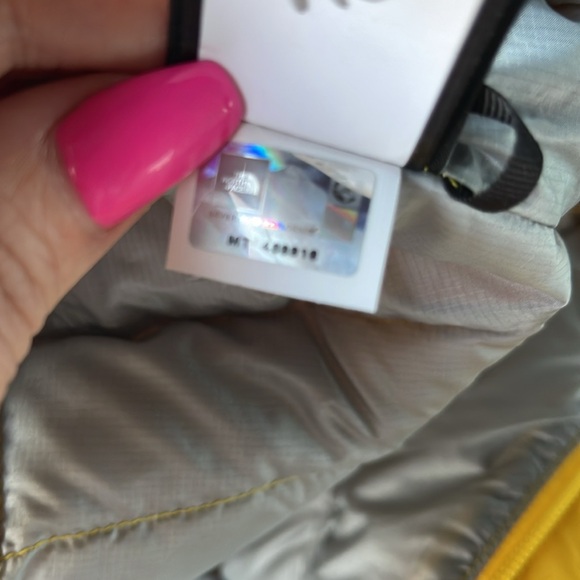 THE NORTH FACE Yellow Down 700 tonnero dandelion thunder JACKET - Picture 13 of 16